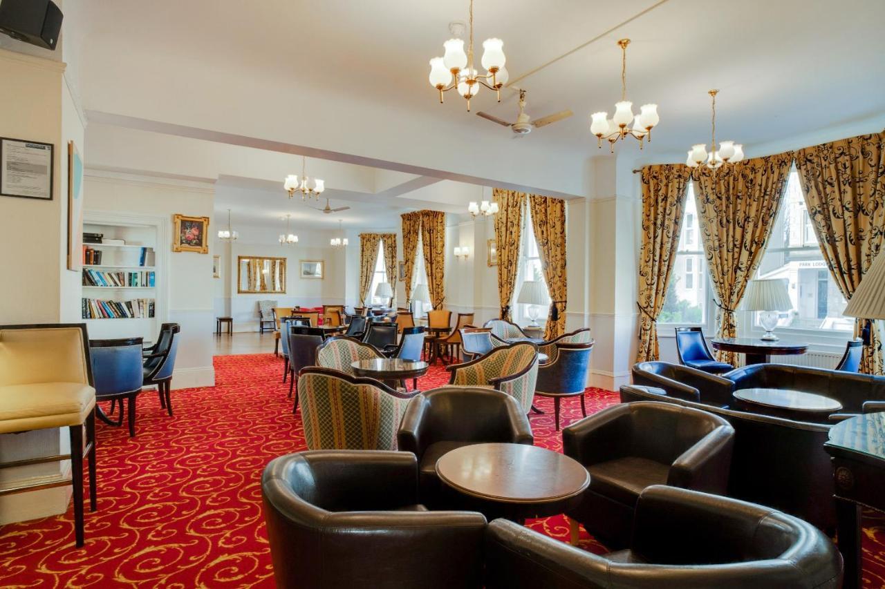Oyo The Palm Court Hotel Eastbourne Exterior photo
